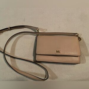 Michael Kors pink clutch